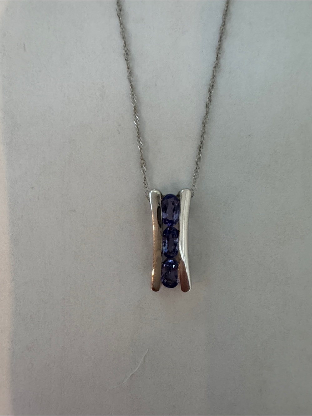 BSI Genuine Tanzanite 925 Sterling Silver Pendant Necklace & Stud Earrings Set